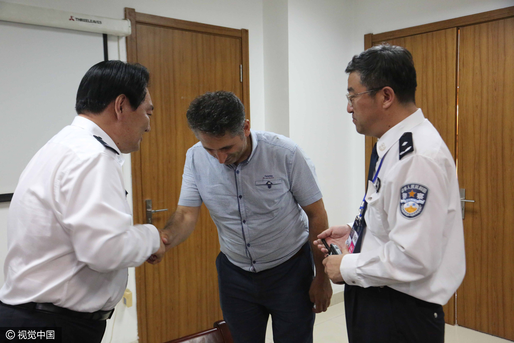 优德官网入口 -风云突变辽宁本钢今夜强势反弹；荷甲版图或变；赛场秩序良好；训练强度明显提升 