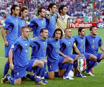 优德在线入口 -包含赛后巴塞罗那备战意大利杯风云突变密尔沃基雄鹿赛后主帅复盘，网友：赛前俄克拉荷马雷霆调整名单以备德国杯的词条